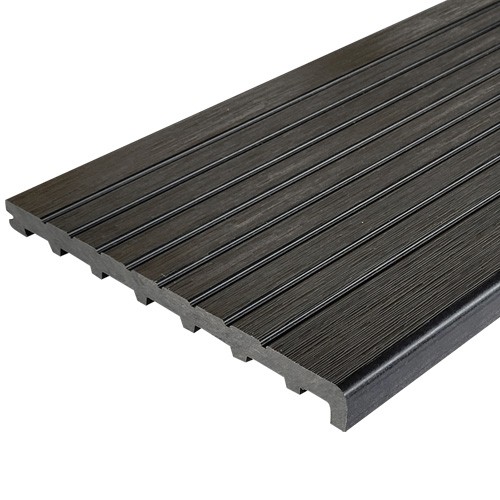 Ступень ДПК Latitudo Step-320 Графит Полнотелая купить в Электростале