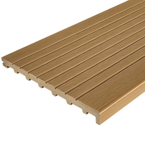 Ступень ДПК Latitudo Step-320 Орех Полнотелая купить в Электростале